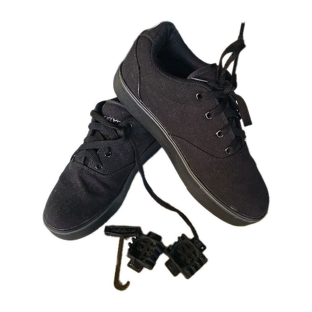 Heelys Shoes Mens Size 7 Launch 770155 Triple Black Canvas Wheels Skate Shoes1